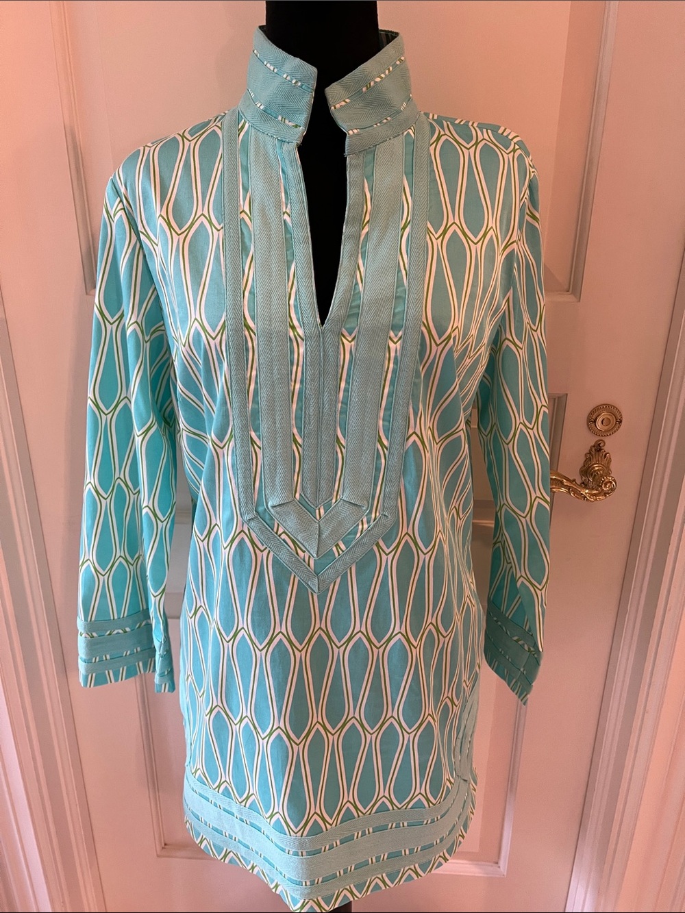 Elizabeth McKay Teal & White Geometric Long-Sleeve Tunic